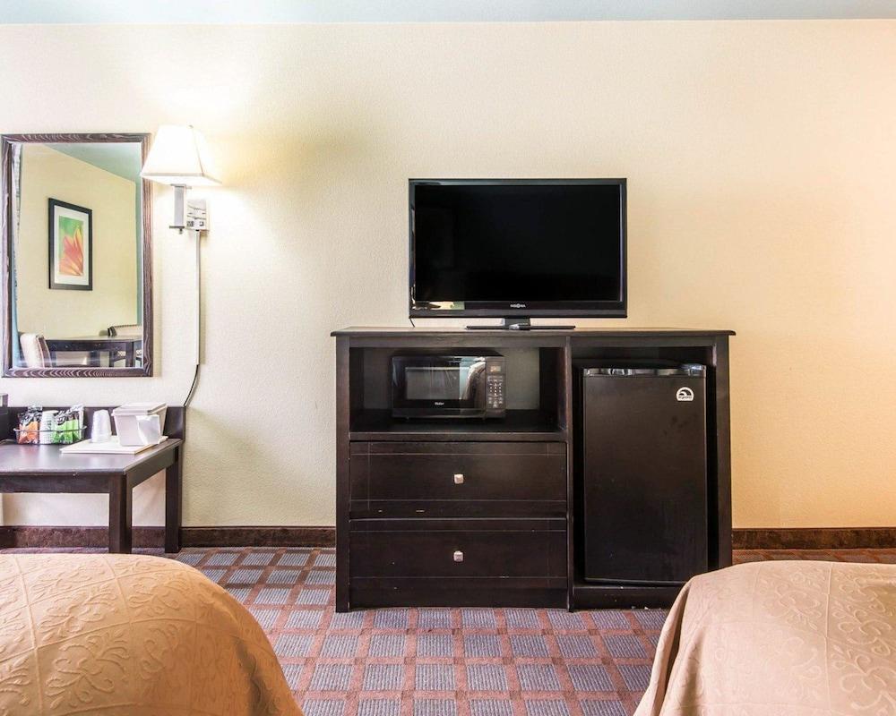 Surestay Plus Hotel By Best Western Blue Springs Zewnętrze zdjęcie