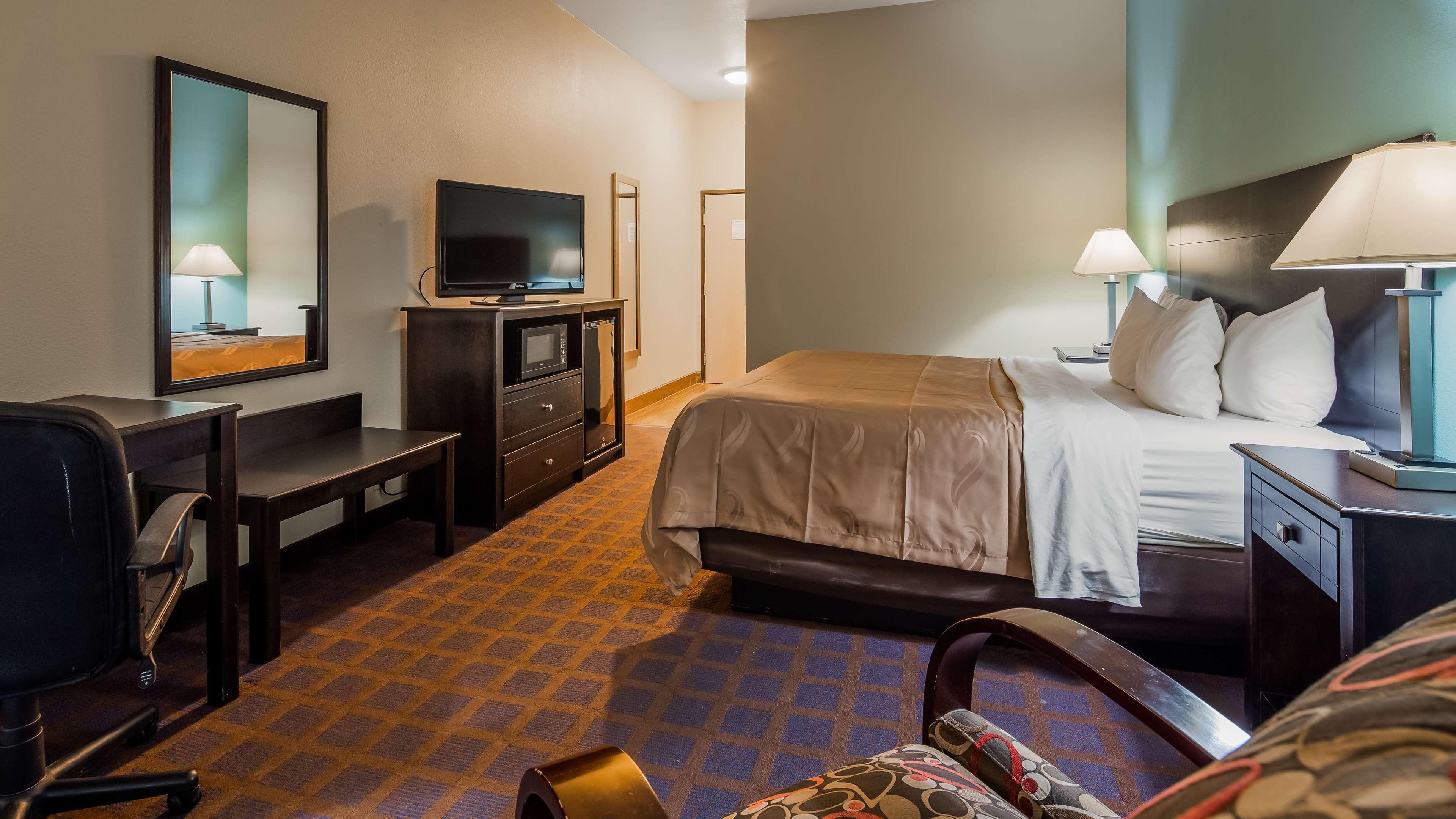 Surestay Plus Hotel By Best Western Blue Springs Zewnętrze zdjęcie