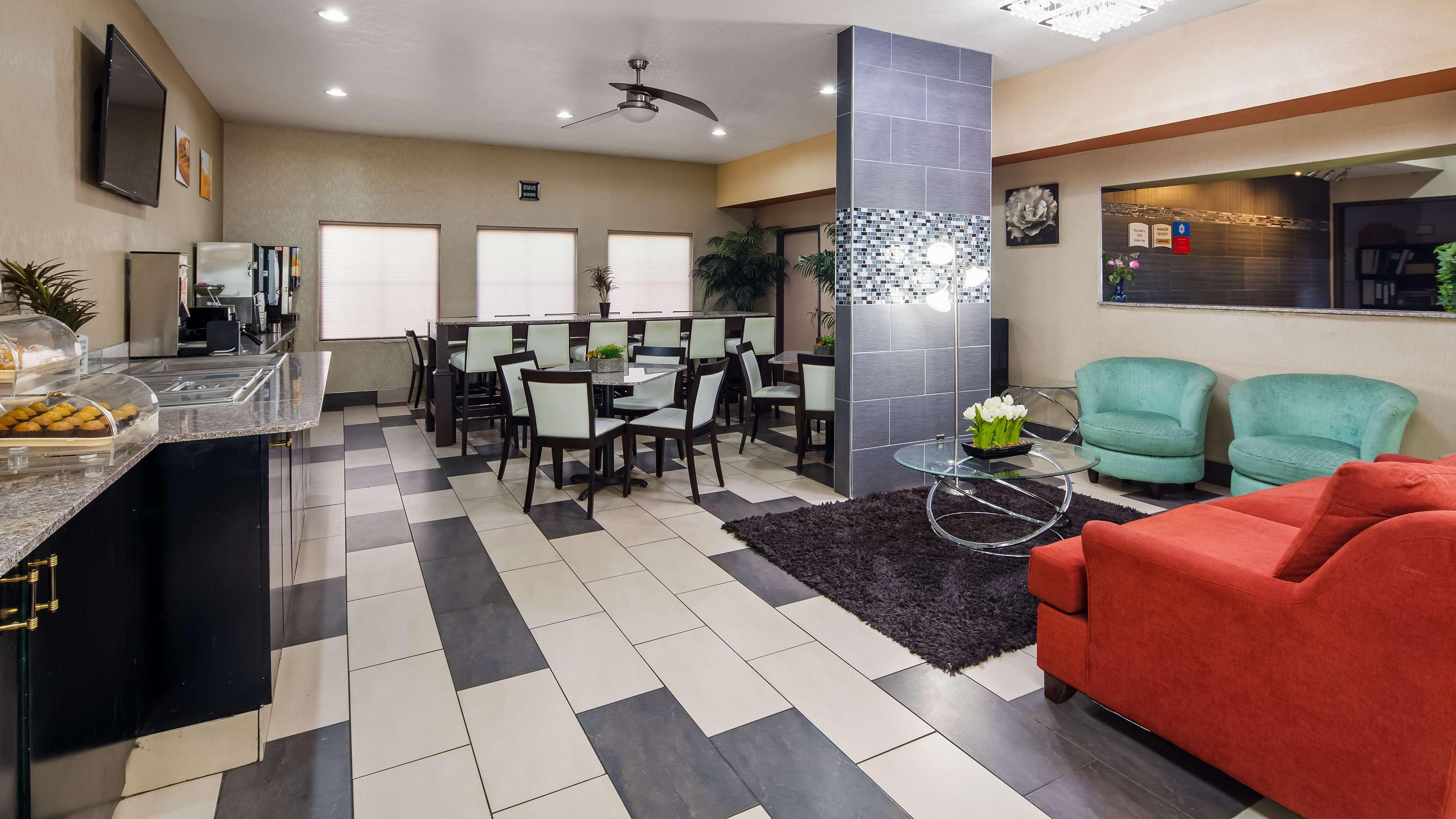 Surestay Plus Hotel By Best Western Blue Springs Zewnętrze zdjęcie