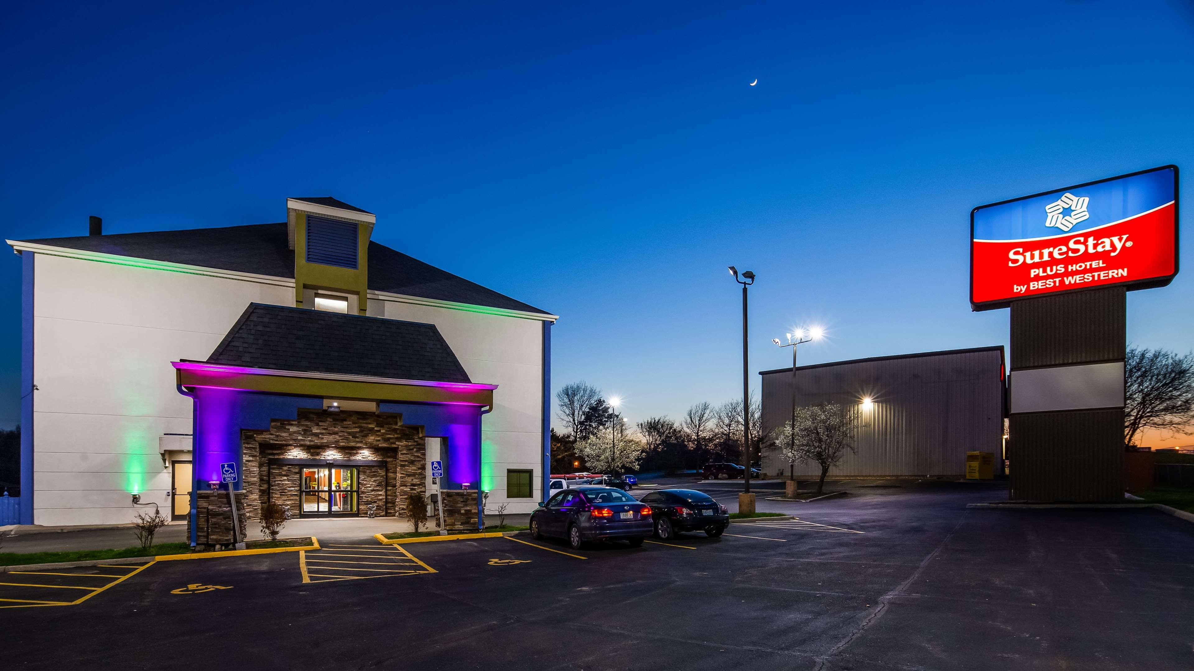 Surestay Plus Hotel By Best Western Blue Springs Zewnętrze zdjęcie