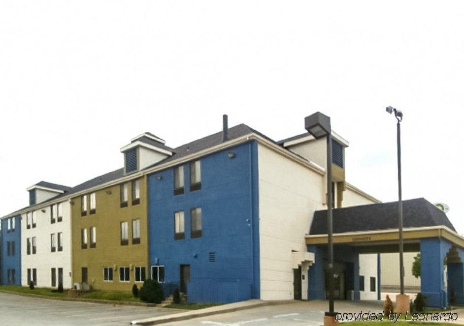Surestay Plus Hotel By Best Western Blue Springs Zewnętrze zdjęcie